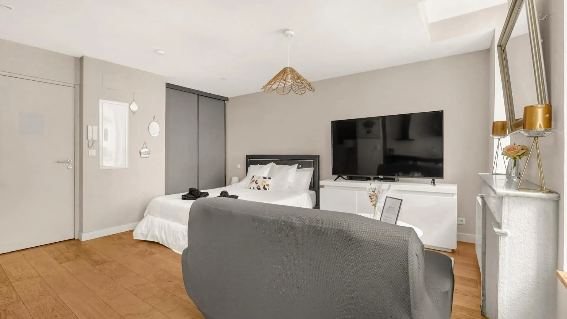 Appartement La Perle Colombette- Studio Elegant - Hyper Centre Toulouse France